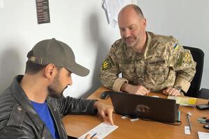 13 июня Козловский сообщил, что ему пришла повестка