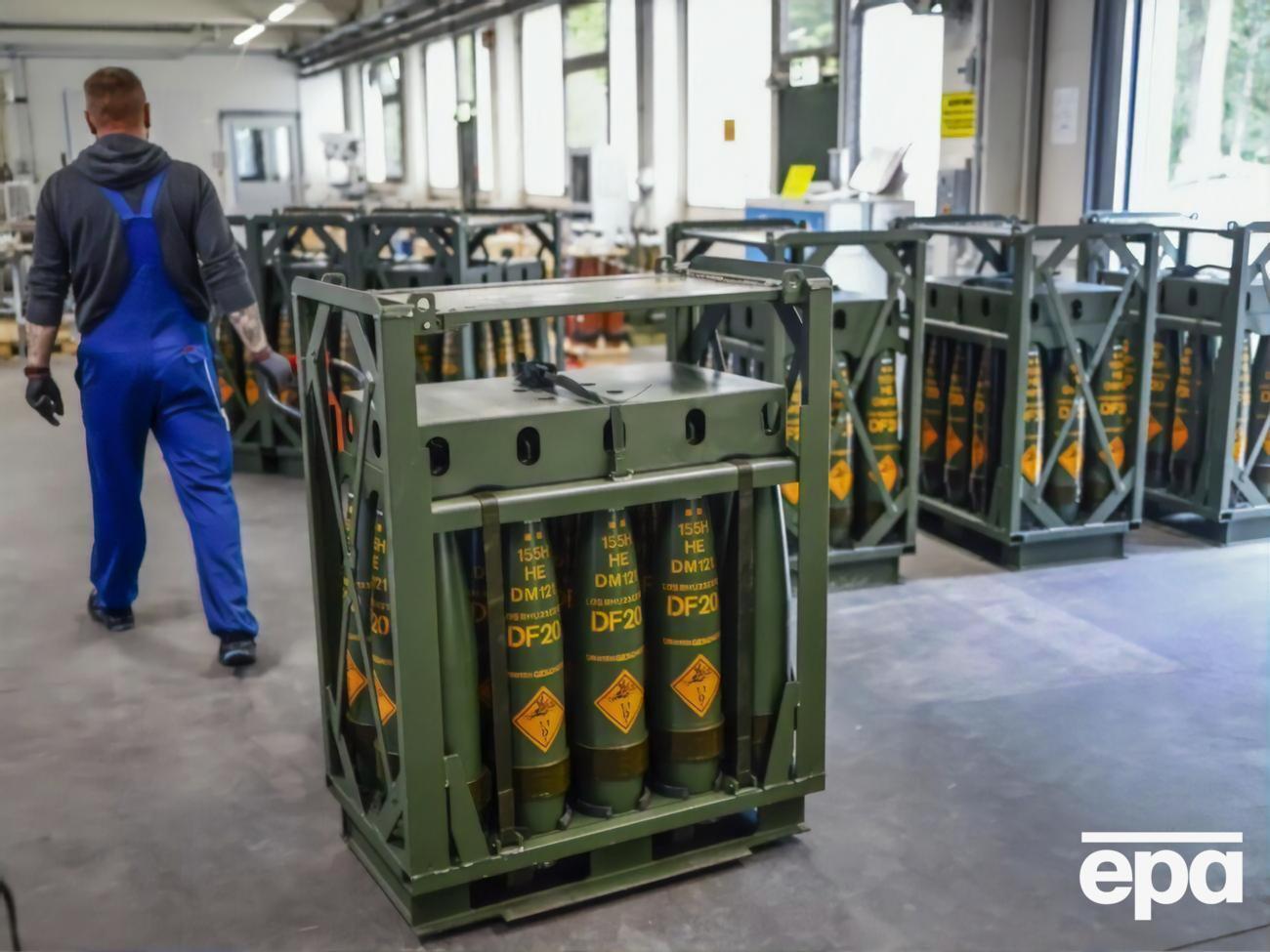 Документ предусматривает выделение&nbsp;&euro;500 млн на производство артиллерийских снарядов и ракет