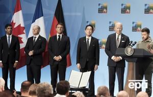 По мнению Сидоренко, решение саммита НАТО по Украине можно описать двумя словами: стратегическая неопределенность