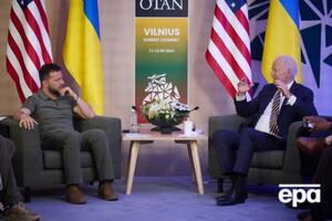 Зеленський і Байден провели зустріч на полях саміту НАТО у Вільнюсі 12 липня