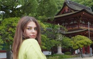 Зарицкая заявила о покорении азиатского музыкального рынка