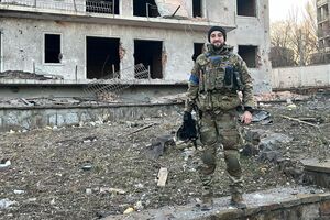 Равликовский в составе "Азова" защищал Мариуполь, был командиром батальона на "Азовстали"
