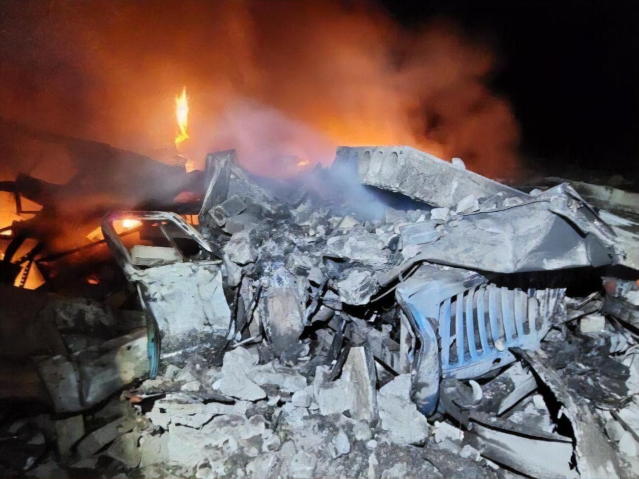 Окупанти вдарили дронами по комунальному і транспортному підприємствах, житлових будинках