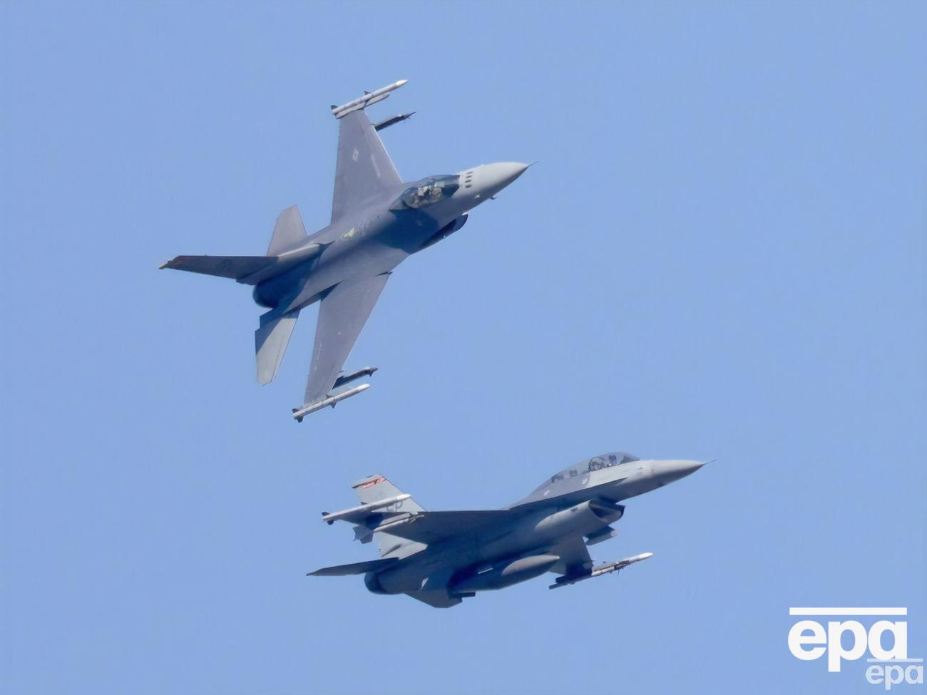 11 країн та Україна підписали меморандум про створення коаліції з підготовки українських військових льотчиків на F-16