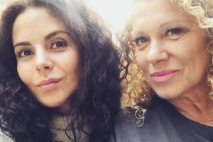 Каменських показала ролик, знятий її мамою