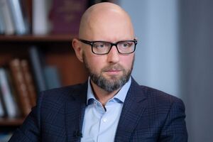 Яценюк нагадав, що НАТО 15 років тому співпрацював з РФ інтенсивніше, ніж з Україною