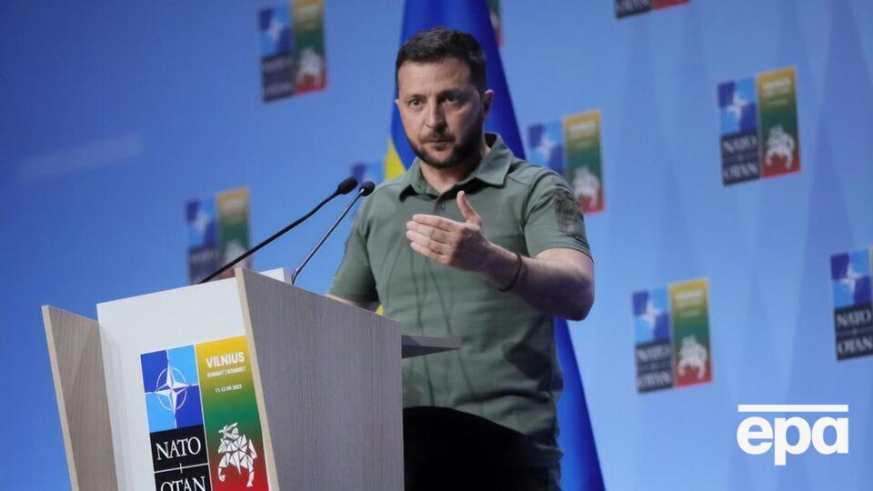 Американських посадовців розлютив пост Зеленського, де він назвав формулювання щодо запрошення України в НАТО "безпрецедентним й абсурдним"