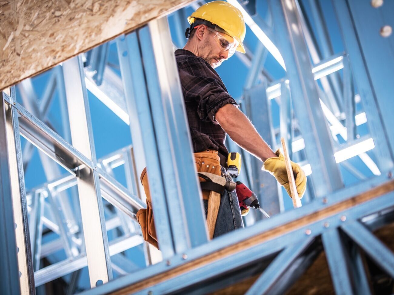 Минэкономики: Поскольку страна приближается к послевоенной эпохе восстановления общества, потребности в рабочей силе будут только расти