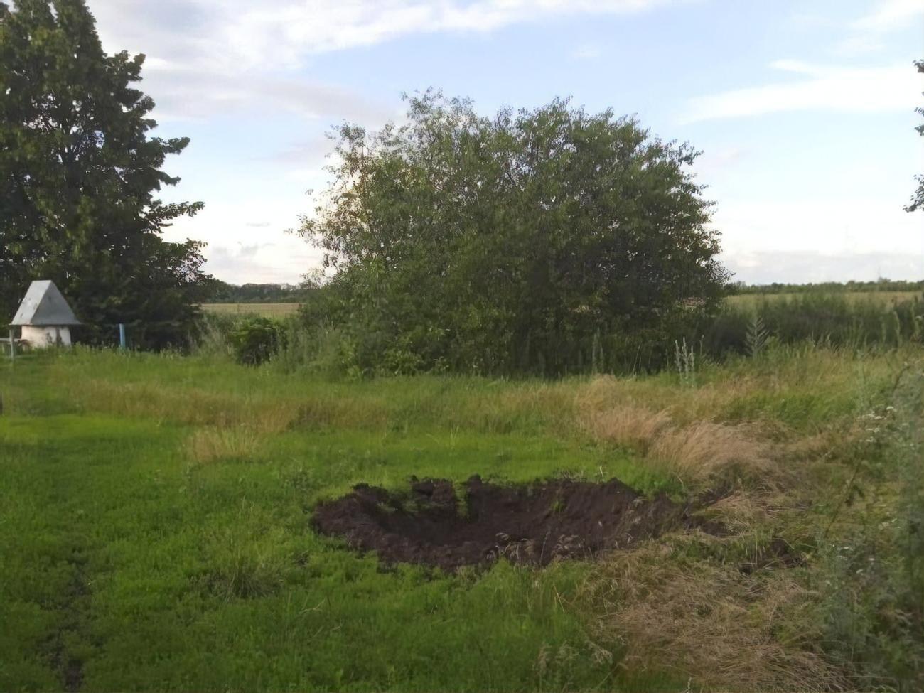 Сейчас на месте прилета работают экстренные службы