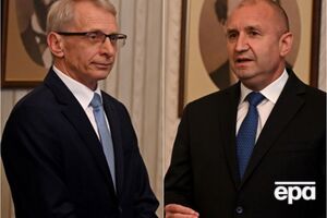 Прем'єр Болгарії Денков є затятим шанувальником України на відміну від президента Радева, зазначали ЗМІ