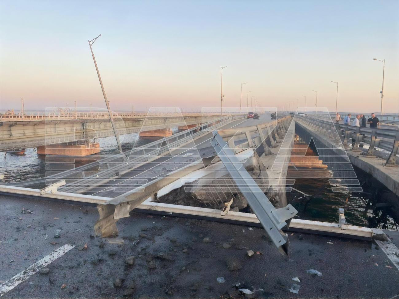 В ночь на 17 июля российские СМИ сообщили о взрывах на Крымском мосту