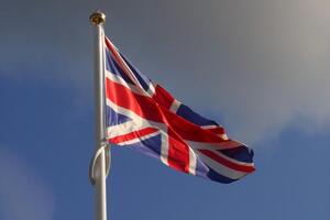 Под санкции Британии попали еще 13 россиян и "Артек"