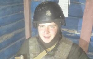 На теле нацгвардейца есть значительное количество повреждений, рассказали родные, они не верят в самоубийство