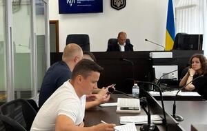 Обвинувачення готувало клопотання про усунення Головка з посади голови Тернопільської облради, оскільки злочин, який йому інкримінують, "пов'язаний із займаною ним посадою і виконанням службових повноважень", зазначали в САП