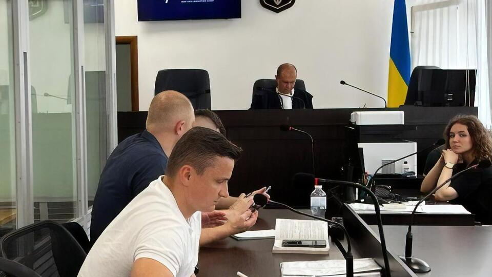 Обвинувачення готувало клопотання про усунення Головка з посади голови Тернопільської облради, оскільки злочин, який йому інкримінують, "пов'язаний із займаною ним посадою і виконанням службових повноважень", зазначали в САП