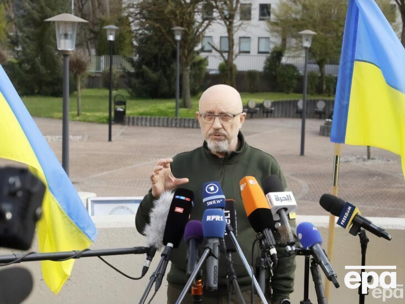 Резников: Адаптированная годовая программа, собственно, и должна дать понимание условий, после которых может быть принято решение о вступлении. Этих условий может быть 20, а может быть три