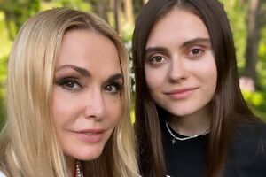 По словам Сумской, теперь они с 21-летней дочерью будут вместе играть в одном спектакле