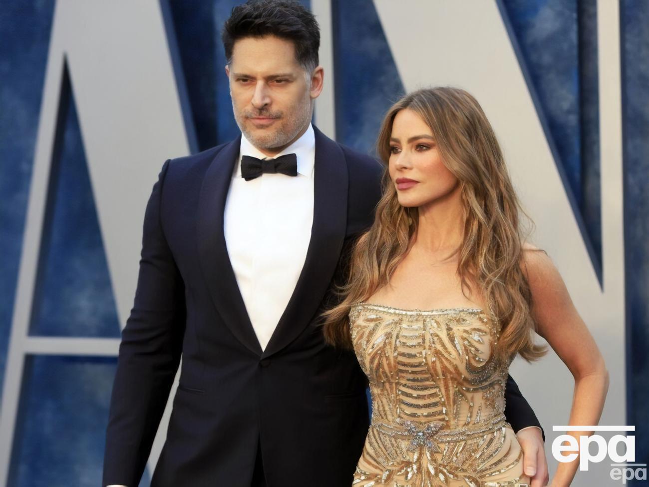 Отношения Вергары и Манганьелло начались летом 2015 года