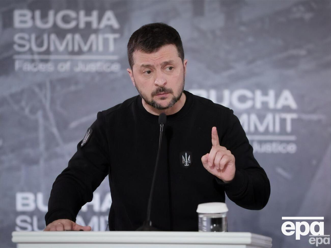 Зеленський: У кожному деокупованому селі були масові поховання закатованих українців