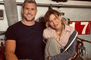 Зеллвегер встречается с Энстедом с июня 2021 года