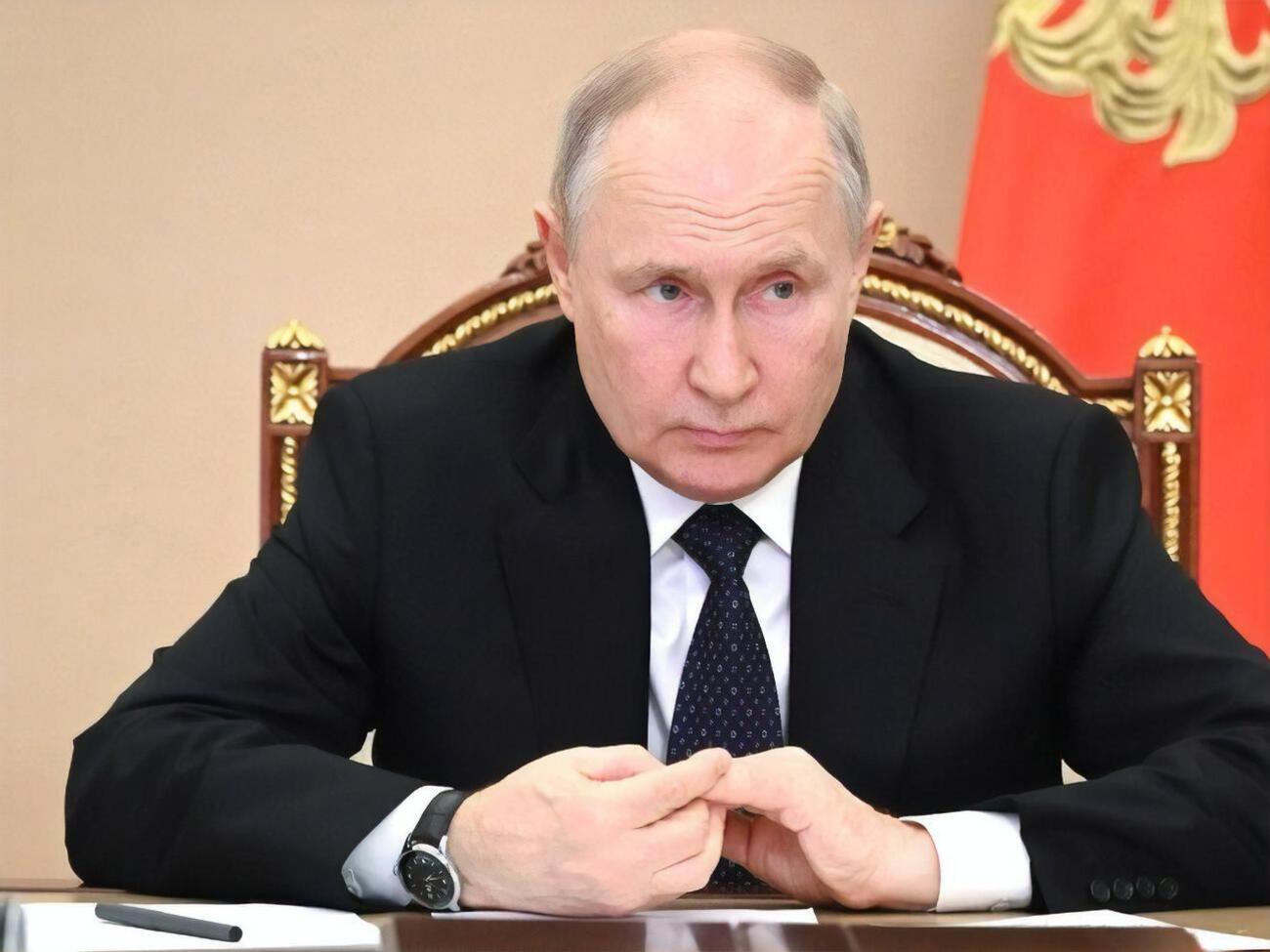 Путину пришлось пойти на соглашение с Пригожиным, заявил Мур