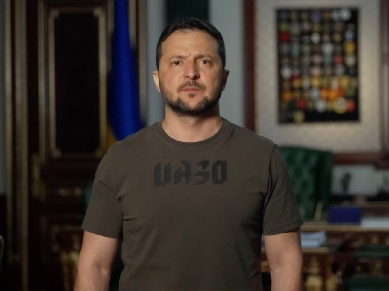 Зеленский осудил удар оккупантов по объектам портовой инфраструктуры Украины, связанным с работой "зернового коридора"