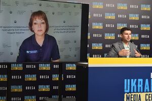 Гуменюк считает, что оккупанты длительное время накапливали ракеты для удара по Одессе