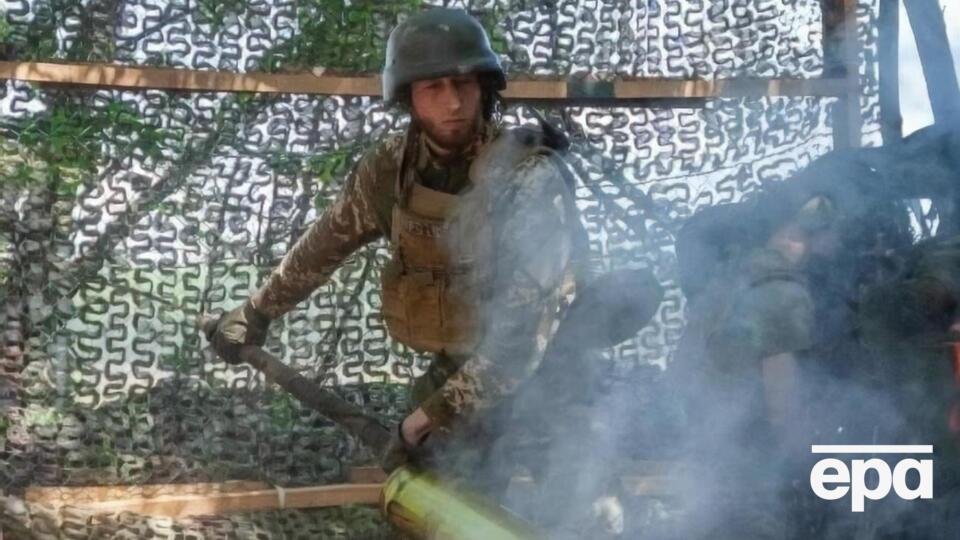 Силы обороны Украины стреляют по оккупантам в семь-восемь раз реже из-за того, что у россиян больше боеприпасов, отметил Сырский