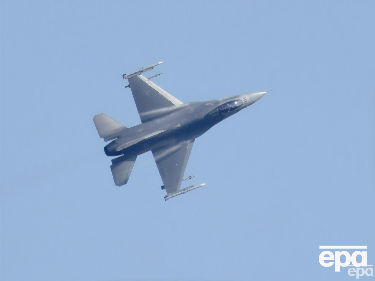 Обучение украинских пилотов на F-16 еще не началось