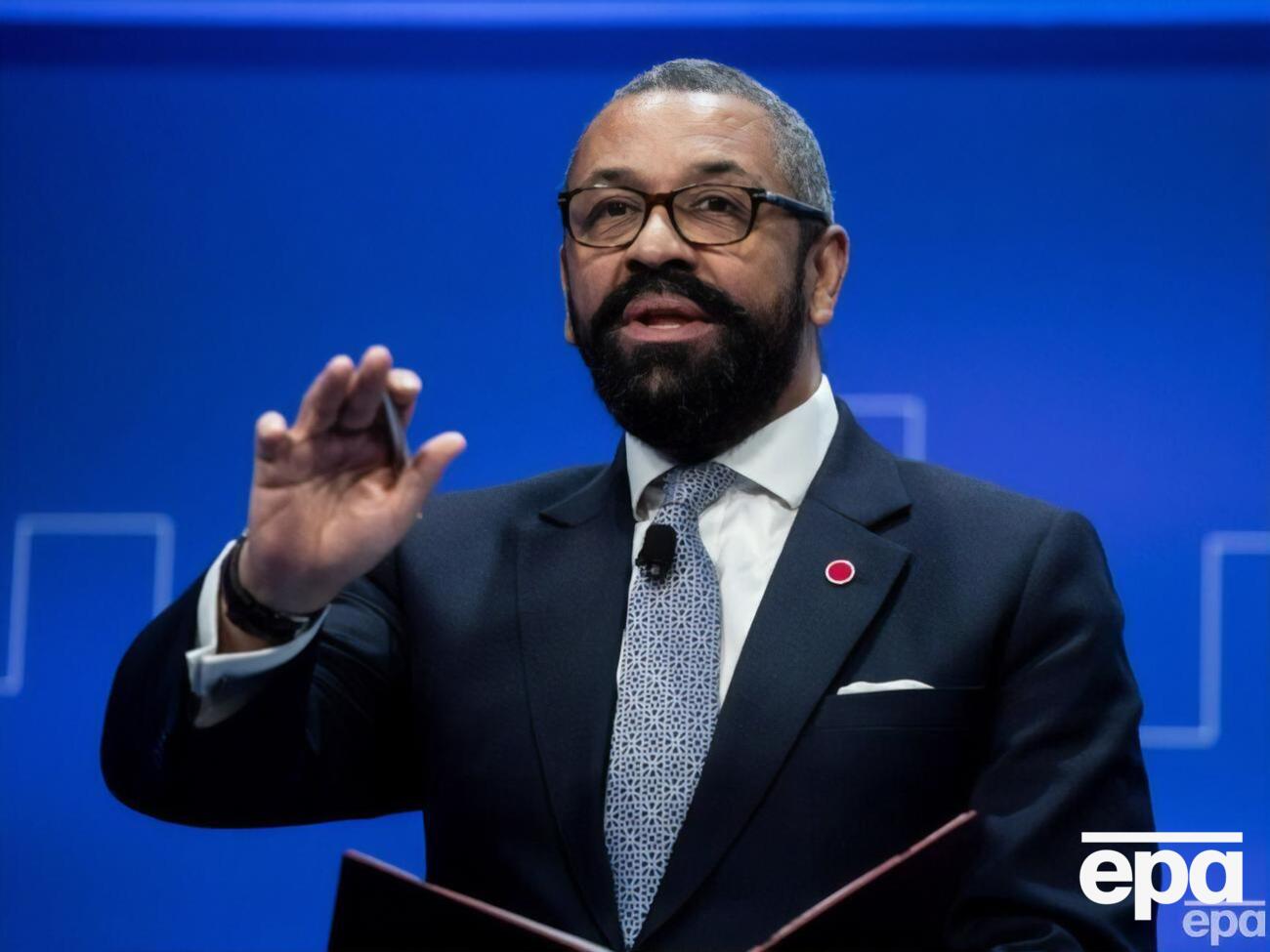 Клеверлі: Я дуже хочу залишитися на місці як міністр закордонних справ. Це робота, яку я люблю