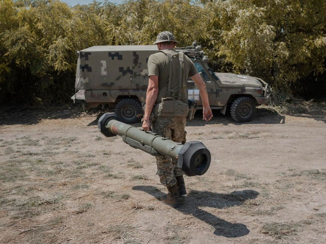 Украинские защитники закрепляются на достигнутых рубежах на юге Украины, сказано в сводке Генштаба