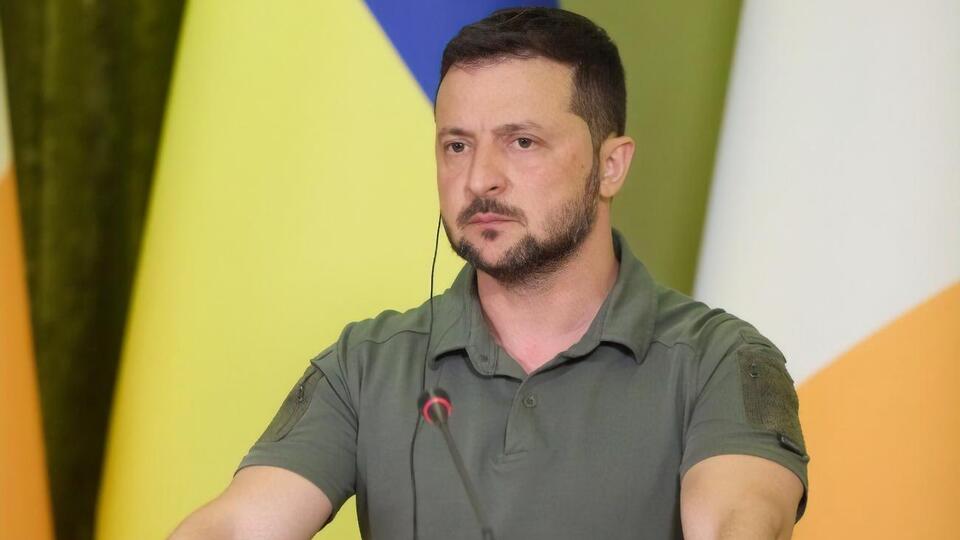 Зеленский сообщил, что на заседании ставки заслушали глубокий аналитический доклад украинской разведки по замыслам противника "на короткую и длительную перспективу"