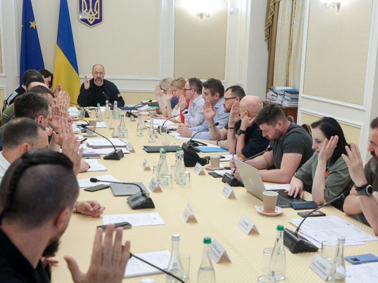 Управлять корпоративными правами по акциям Sense Bank, принадлежащим государству, будет Минфин