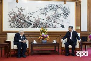 Киссинджер встретился с Си Цзиньпином и другими представителями власти Китая