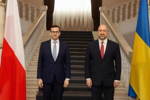 Моравецкий заявил, что Украина неправильно понимает намерения польских властей относительно запрета экспорта украинского зерна