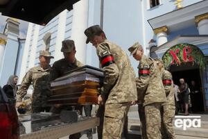 Україна у розв'язаній Росією війні втрачає "людей найвищої якості", каже Невзоров