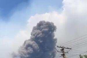 У мережі публікують відео масштабної пожежі