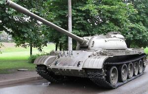 Британська розвідка повідомляла, що РФ переоснащує передові військові підрозділи старими танками