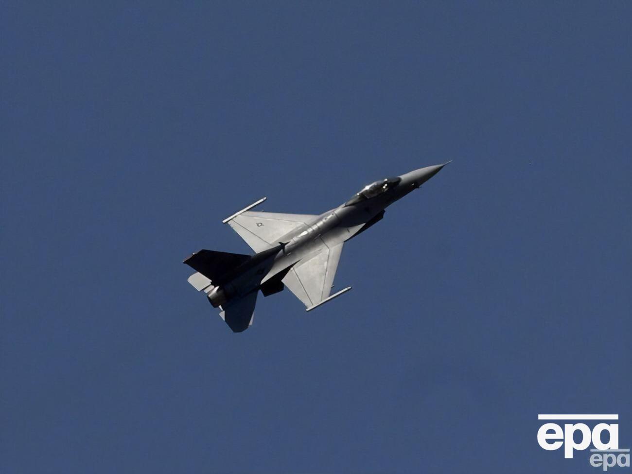 Обучение украинских пилотов на F-16 начнется этим летом, уверен Резников
