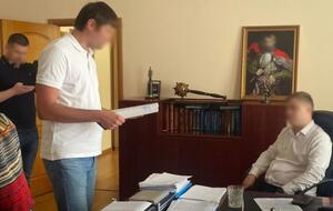 Глава ГСА предлагал $5 тыс. за решение в пользу одного из коммерческих предприятий – НАБУ