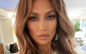 Лопес виповнюється 54 роки