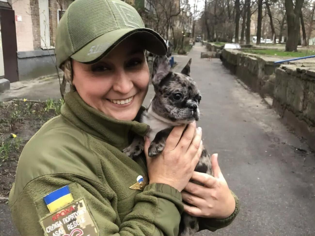 Кроха отметила, что о том, что ее "никто не звал", говорят гражданские