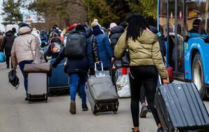 68% украинских беженцев составляют женщины