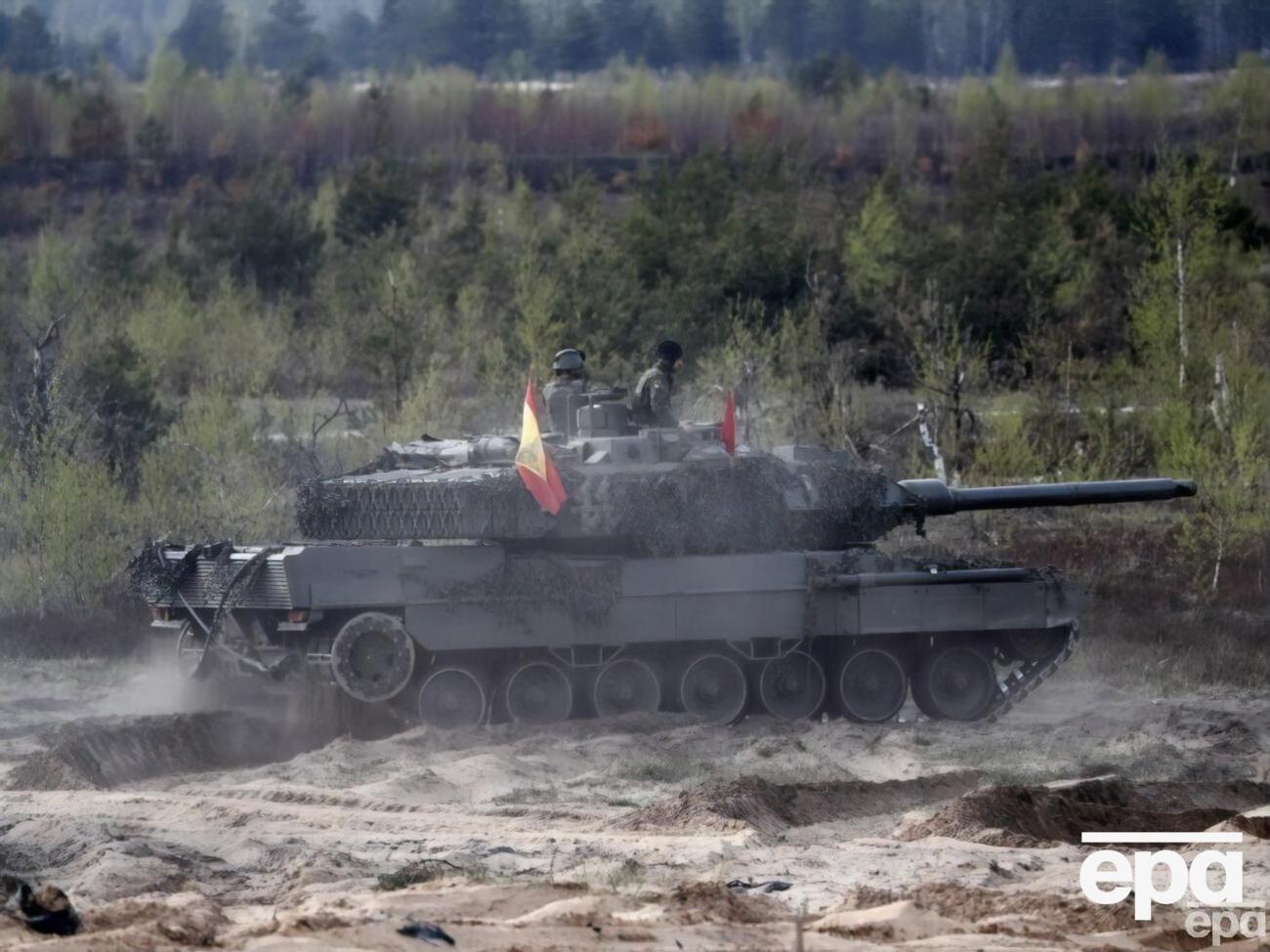 Испания направила в Украину еще четыре танка Leopard 2