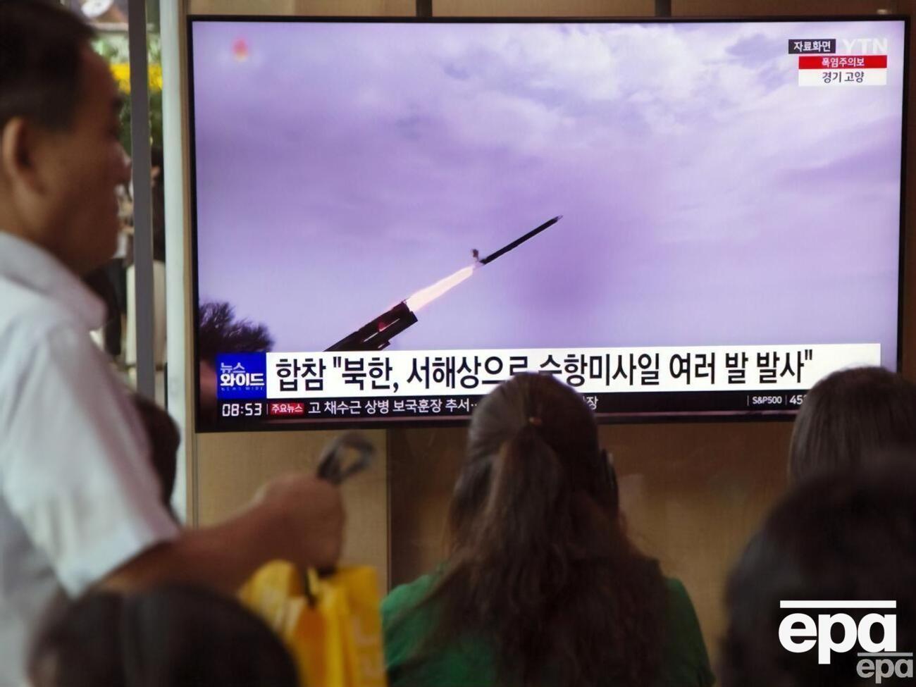 Обидві ракети пролетіли приблизно 400 км, перш ніж упали в море