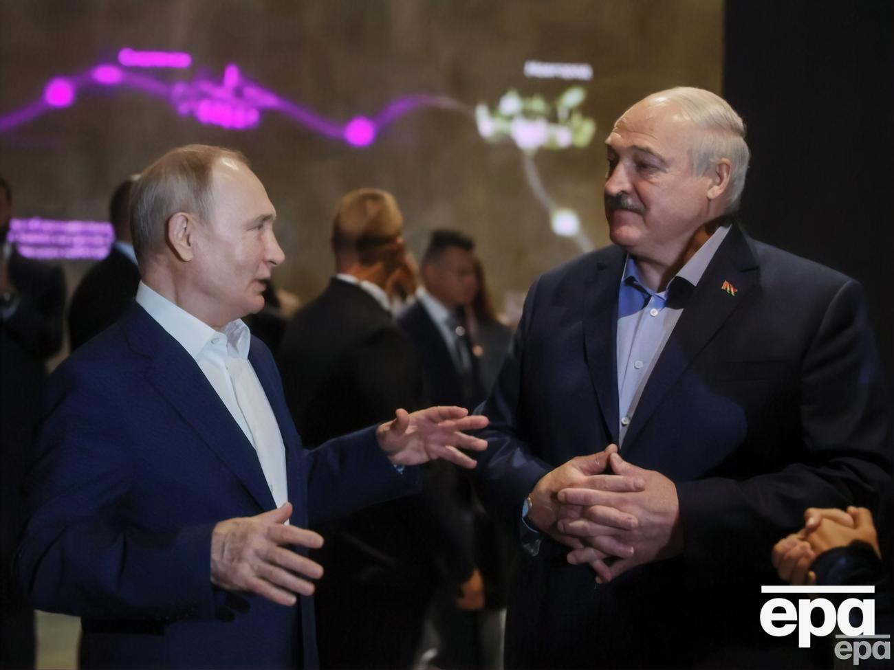 Путін і Лукашенко знову заспівали про нібито бажання Польщі отримати частину українських територій. Путін розуміє, що Україна й Польща будуть ядром нової стратегії стримування РФ