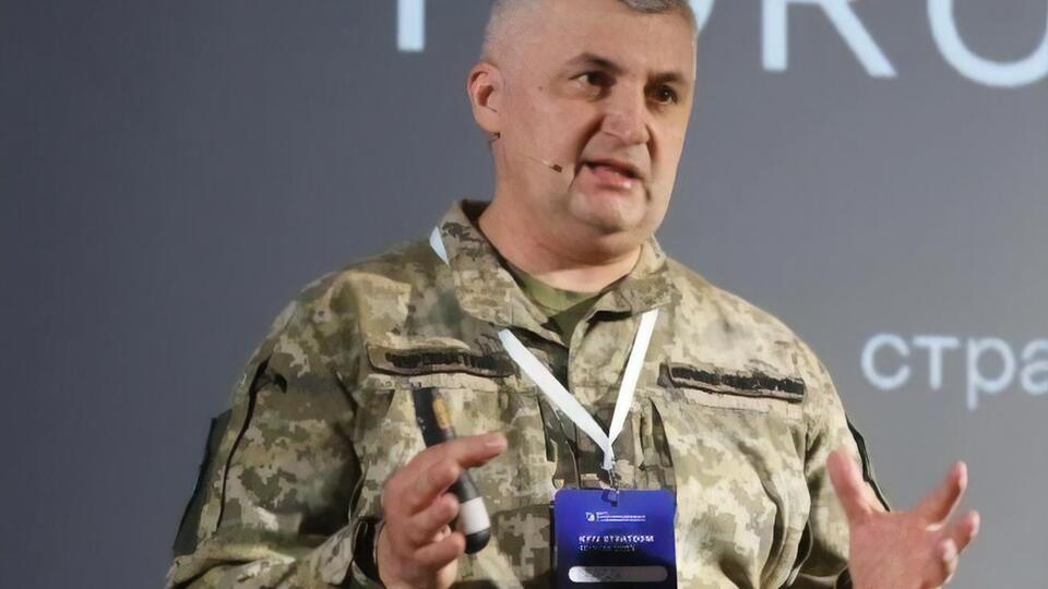 Череватый заявил, что в выполнении огневых задач украинские артиллеристы на голову выше российских