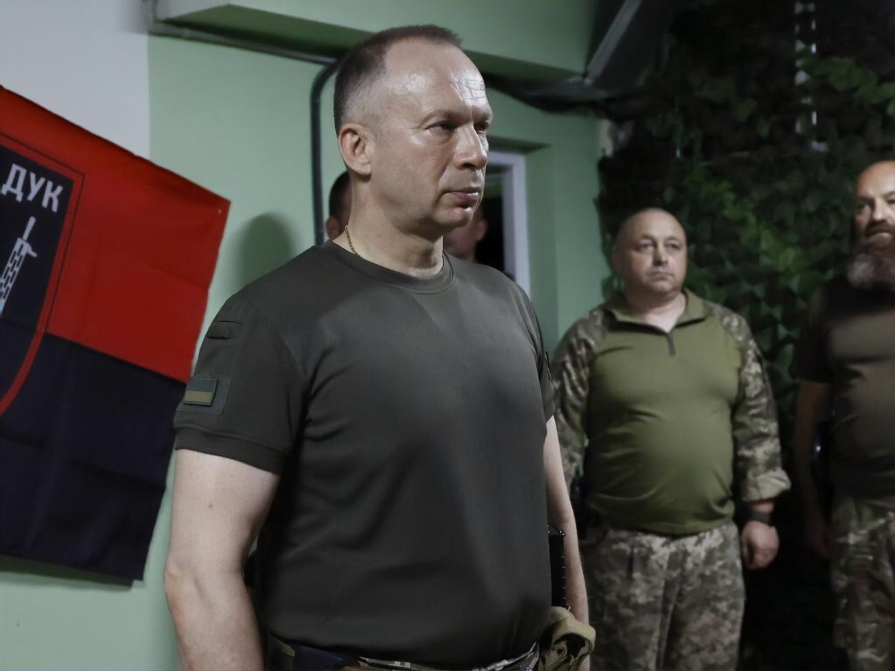 Сырский приехал на сложные направления, чтобы на месте скорректировать боевые планы ВСУ