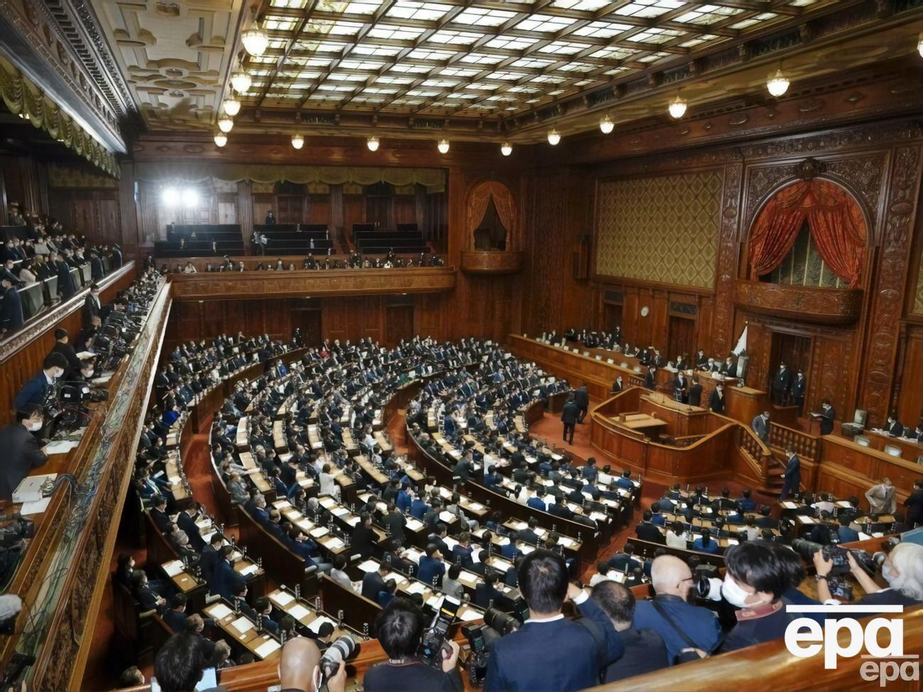 Законодавці перенесли обговорення з осені на літо