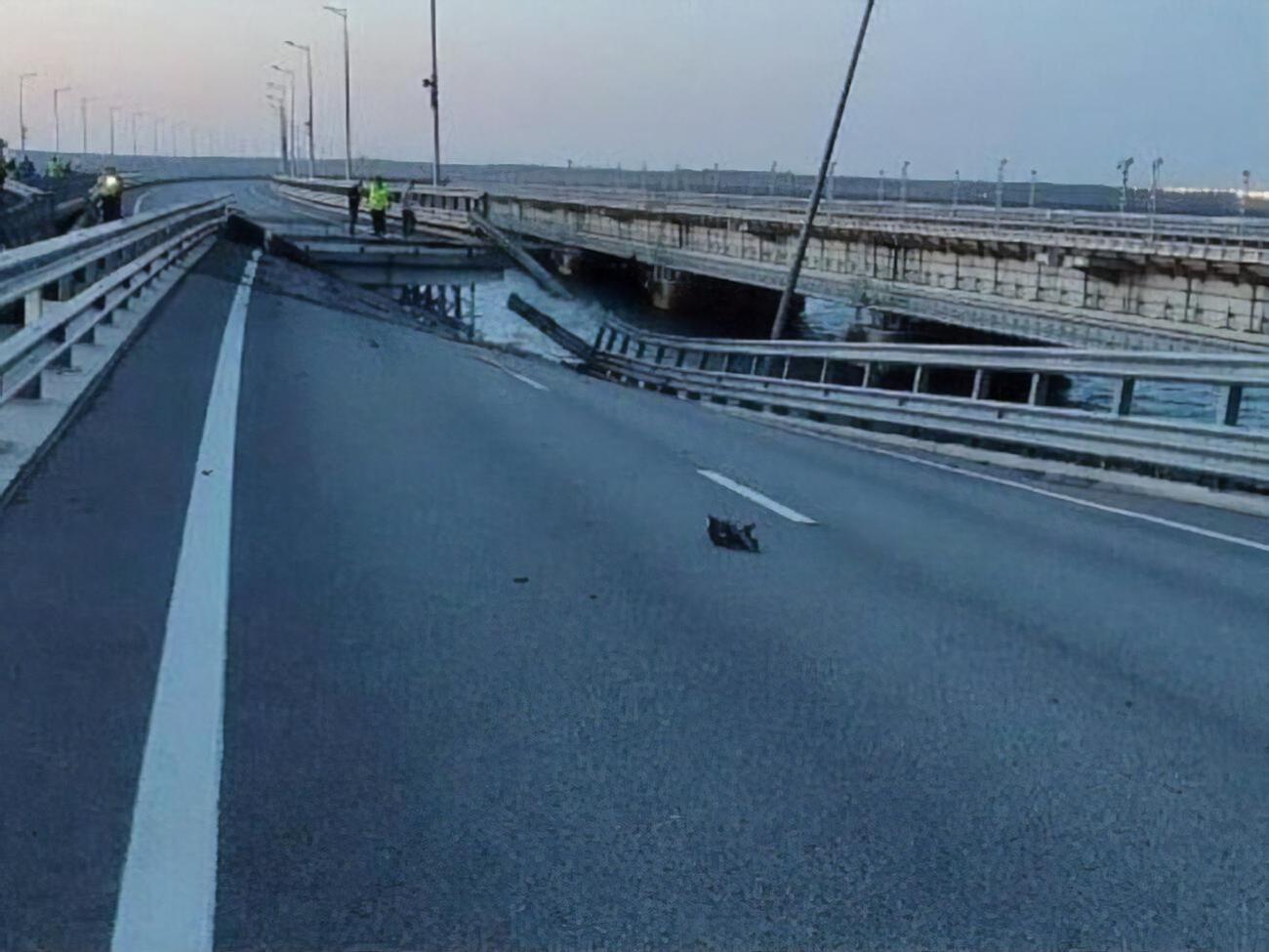 Уряд країни-окупанта РФ переніс дедлайн відновлення Кримського мосту на 31 грудня